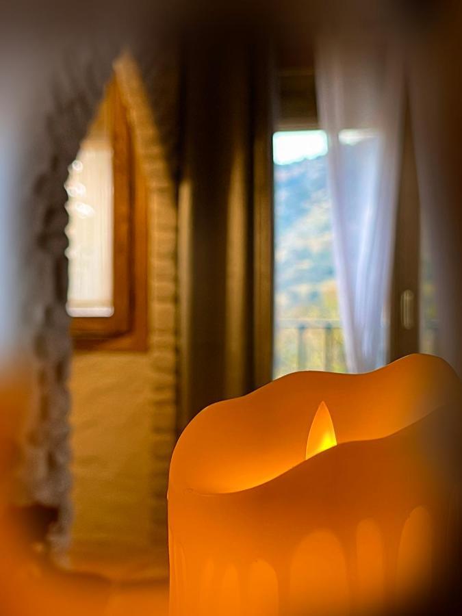 Casas Cueva El Castano Guest House Pampaneira Ngoại thất bức ảnh